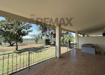 Terrazza - Semi-detached house via retarola
 
101, Velletri - photo 57