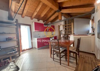 Foto 1 - Bilocale Via della Vittoria
 
215, Giavera del Montello - foto 1