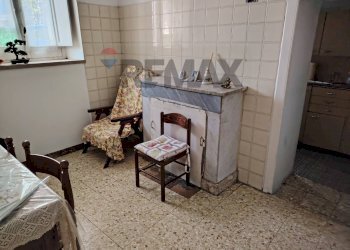 Soggiorno - Casa semi indipendente Corso Umberto I
 
53, Cercepiccola - foto 11