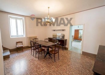 Sala da pranzo - Casa semi indipendente Corso Umberto I
 
53, Cercepiccola - foto 14