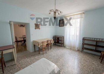 Sala da pranzo - Casa semi indipendente Corso Umberto I
 
53, Cercepiccola - foto 19