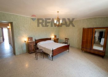 Camera / camera da letto - Casa semi indipendente Corso Umberto I
 
53, Cercepiccola - foto 20
