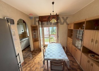 Sala da pranzo - Apartment via Aldo Moro
 
4, Montagano - photo 5