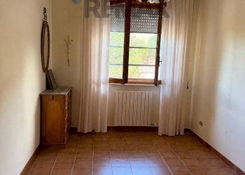 Stanza vuota - Apartment via Aldo Moro
 
4, Montagano - photo 14