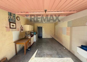 Hall / corridoio - Apartment via Aldo Moro
 
4, Montagano - photo 29