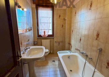 Bagno - Apartment via Aldo Moro
 
4, Montagano - photo 20