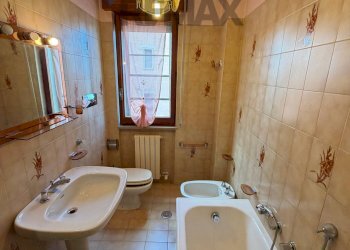 Bagno - Apartment via Aldo Moro
 
4, Montagano - photo 21