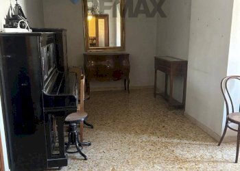 Hall / corridoio - Apartment Via Marchese Di Villabianca
 
229, Palermo - photo 1