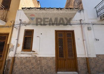 Casa all\'aperto - Independent house Via Vittorio Emanuele Orlando
 
329, Terrasini - photo 1