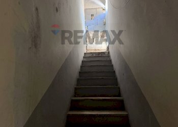 Scale - Independent house Via Vittorio Emanuele Orlando
 
329, Terrasini - photo 6