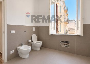 Bagno - Apartment Via Torrearsa
 
31, Paceco - photo 16