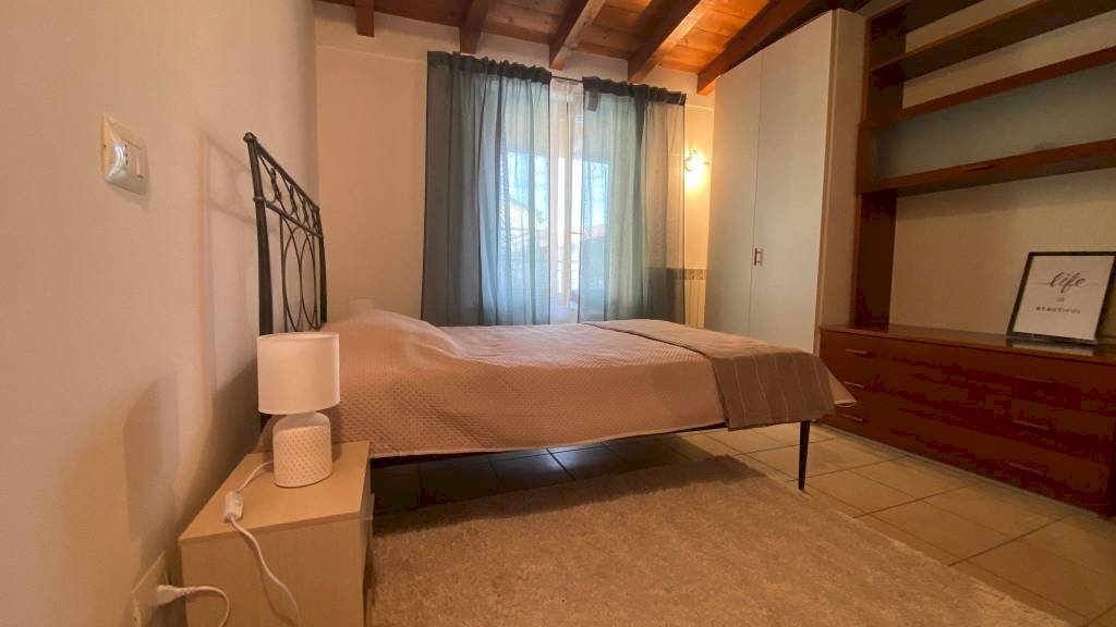 Camera da letto - Two-room apartment via per Castellanza, Legnano - photo 2