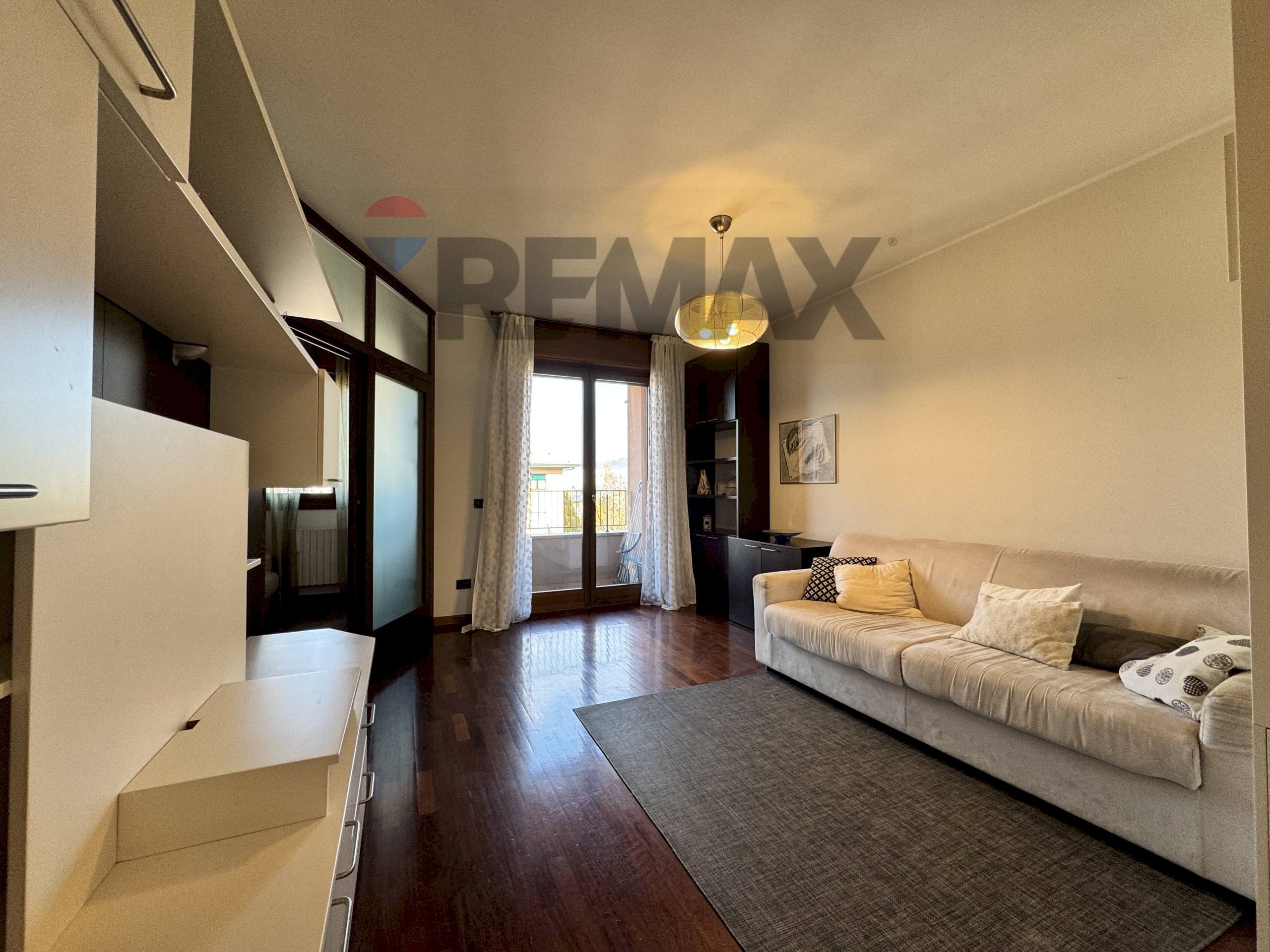 Soggiorno - Three-room apartment via Pizzo Recastello
 
4g, Bergamo - photo 2