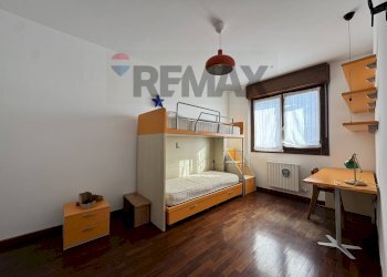Camera / camera da letto - Three-room apartment via Pizzo Recastello
 
4g, Bergamo - photo 18