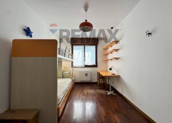 Camera / camera da letto - Three-room apartment via Pizzo Recastello
 
4g, Bergamo - photo 20