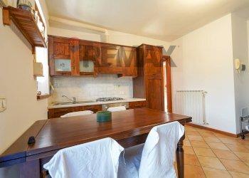 Sala da pranzo - Trilocale VIA TORE'
 
8, Bianzano - foto 5
