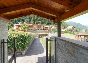Terrazza - Trilocale VIA TORE'
 
8, Bianzano - foto 23
