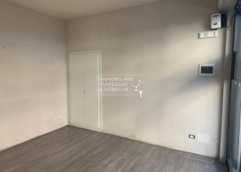 Foto 3 - Commercial Premises Viareggio - photo 3