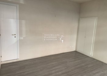Foto 4 - Commercial Premises Viareggio - photo 4