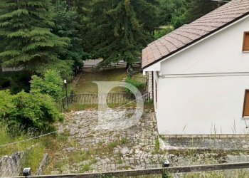 Prospetto - Casa indipendente Via Berardino de Vincentiis
134/A, Campo di Giove - foto 31