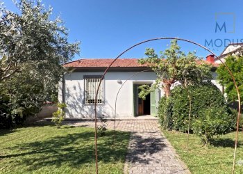 Foto 2 - Independent house via del cantone
 
9, San Giuliano Terme - photo 2