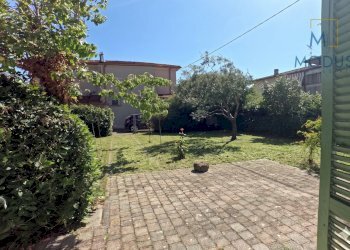 Foto 18 - Independent house via del cantone
 
9, San Giuliano Terme - photo 18