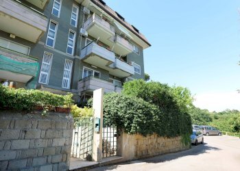 Foto 4 - Quadrilocale Via Camaldolilli
 
59, Napoli - foto 4
