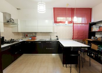 Foto 16 - Quadrilocale Via Camaldolilli
 
59, Napoli - foto 16