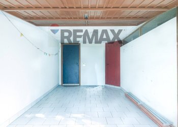 garage - Apartment via Brigata Menotti
16, Sacile - photo 11