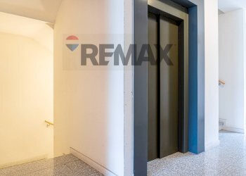 Hall condoominio - Three-room apartment VIA GIOVANNI MATTEO ALBERTI
12, Cavallino-Treporti - photo 16