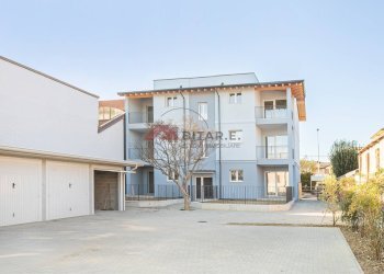 Foto 2 - Appartamento via giovanni xxii
 
3, Lograto - foto 2