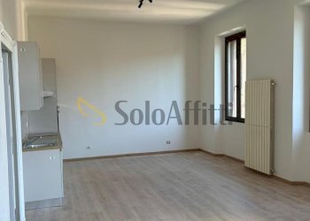 PHOTO-2026-06-17-07-21-09 4 - Four-room apartment Via Carlo Travelli 2, Busto Arsizio - photo 23