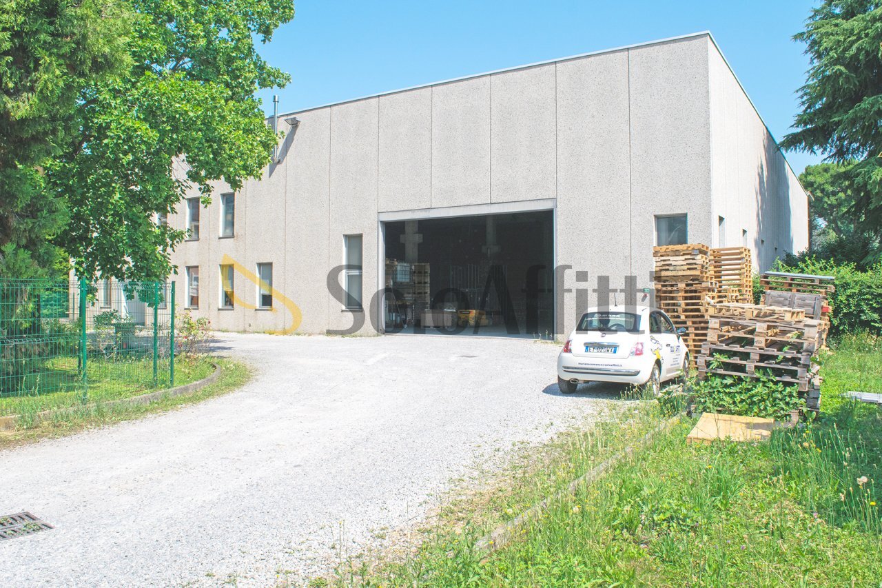 ESTERNO - Capannone Giussano - foto 1