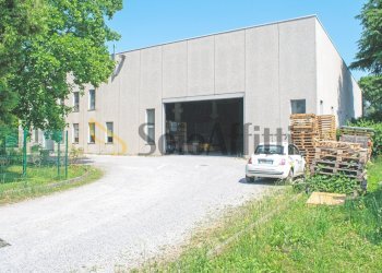 ESTERNO - Capannone Giussano - foto 1