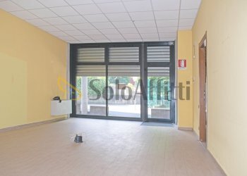 negozio - Commercial Premises Inverigo - photo 2