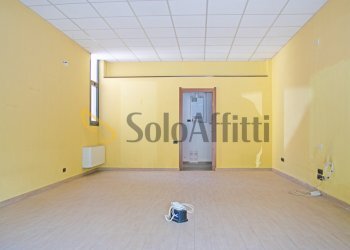 negozio - Commercial Premises Inverigo - photo 3