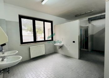 bagni - Office Via Saverio Milella 2/bis, Bari - photo 22