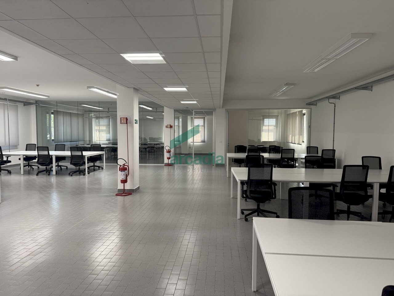 dettagli - Ufficio Via Saverio Milella 2/bis, Bari - foto 1