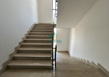 dettagli - Ufficio Via Saverio Milella 2/bis, Bari - foto 2