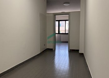 dettagli - Ufficio Via Saverio Milella 2/bis, Bari - foto 17