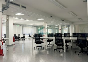 dettagli - Ufficio Via Saverio Milella 2/bis, Bari - foto 24
