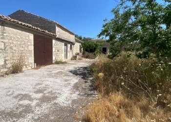 WhatsApp Image 2026-06-20 at 10.01.11 (2) - Rustic Crocevia Cava Ispica 226, Modica - photo 2