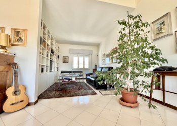 Salone - Appartamento Via Risorgimento, Pisa (zona Santa Maria) - foto 5