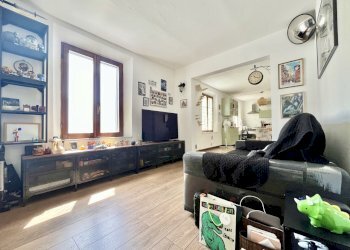 Soggiorno - Four-room apartment Via Fratelli Marconcini, Pontedera - photo 10