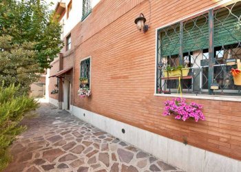 WhatsApp Image 2026-06-10 at 09.33.13 (3) - Two-room apartment Via Vincenzo Bellini 6, Ciampino - photo 4