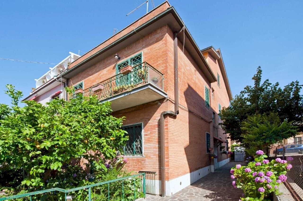 WhatsApp Image 2026-06-10 at 09.33.14 (1) - Two-room apartment Via Vincenzo Bellini 6, Ciampino - photo 3