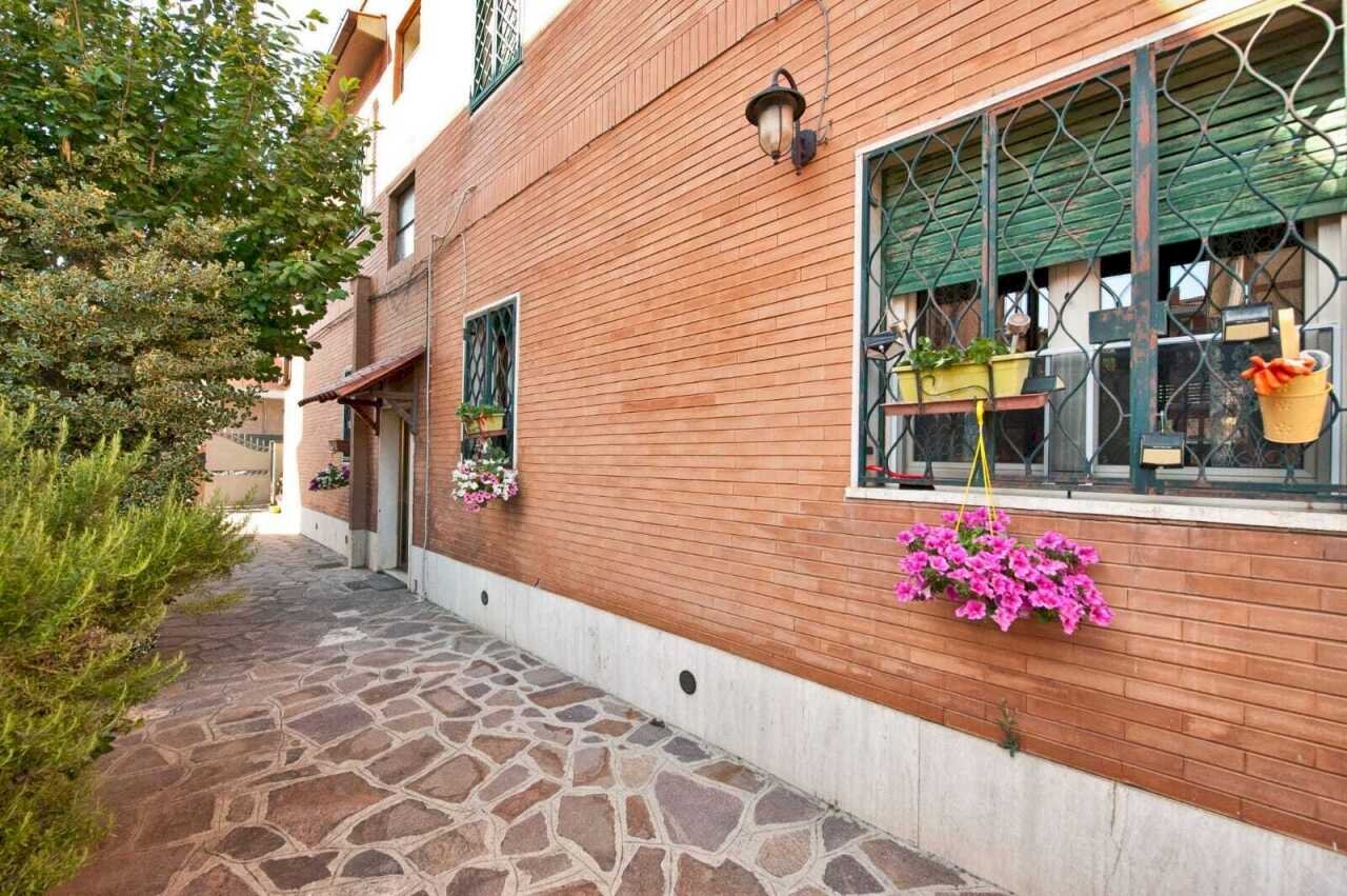 WhatsApp Image 2026-06-10 at 09.33.13 (3) - Two-room apartment Via Vincenzo Bellini 6, Ciampino - photo 3