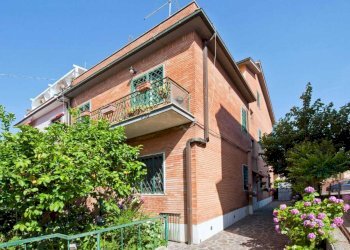 WhatsApp Image 2026-06-10 at 09.33.14 (1) - Two-room apartment Via Vincenzo Bellini 6, Ciampino - photo 2