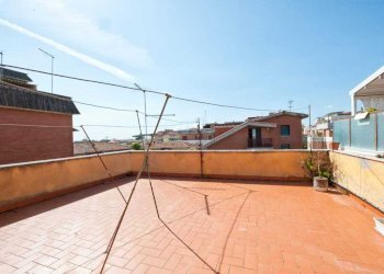 WhatsApp Image 2026-06-10 at 09.33.12 (3) - Two-room apartment Via Vincenzo Bellini 6, Ciampino - photo 7
