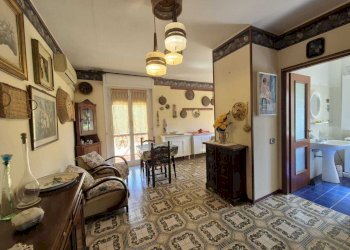 WhatsApp Image 2026-06-17 at 16.38.07 (1) - Two-room apartment Via Aldo Moro 60, Deiva Marina - photo 4